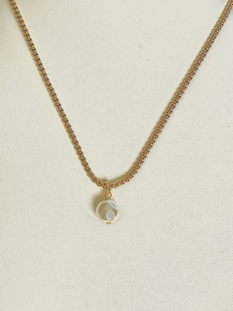 Mia Necklace